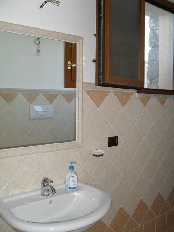 Casa Elena Apartment Cala Gonone Bilik gambar